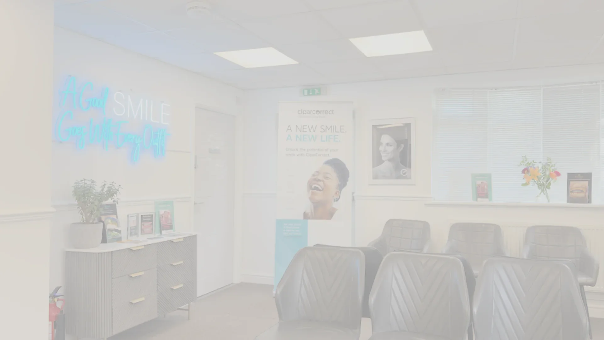 Pear Tree Dental modern practice background